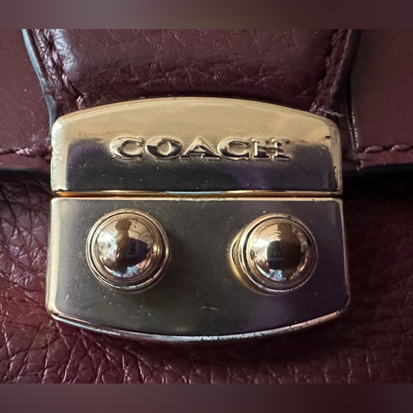 Coach Leather Wallet - Picture 4 of 8